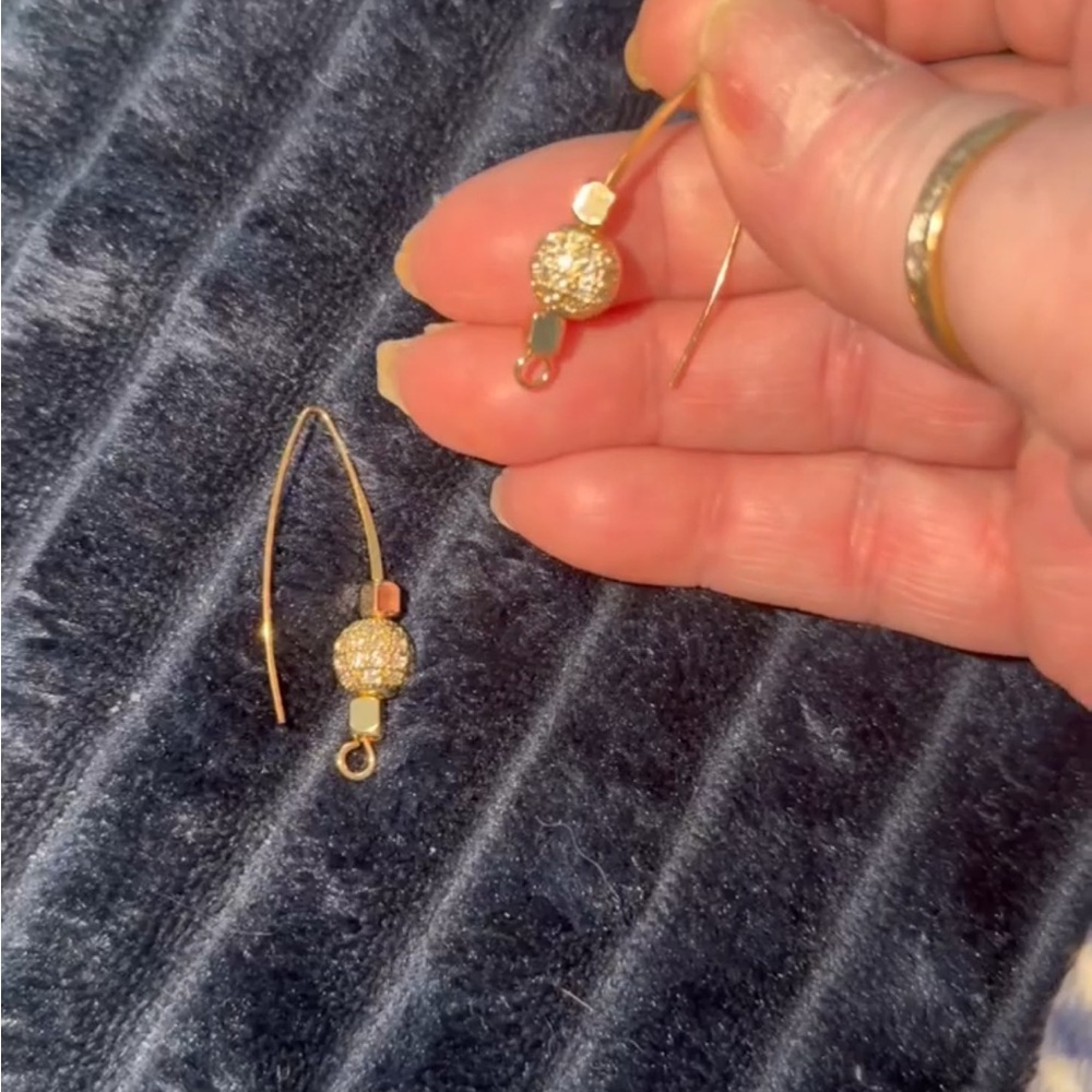 ❤️Sparkling 14K Gold filled Dangle Earrings❤️